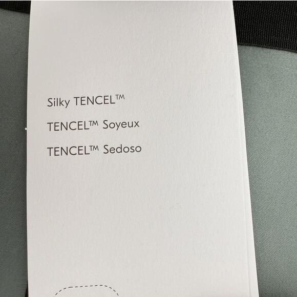 West Elm Silky TENCEL Lyocell Sheet Set KING Stormy Blue 4pc Deep Pocket NWT - Picture 3 of 8